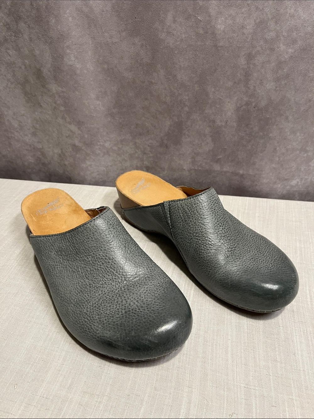 Dansko Talulah Gray Leather Slip-On Clog size 41 / 10.5-11